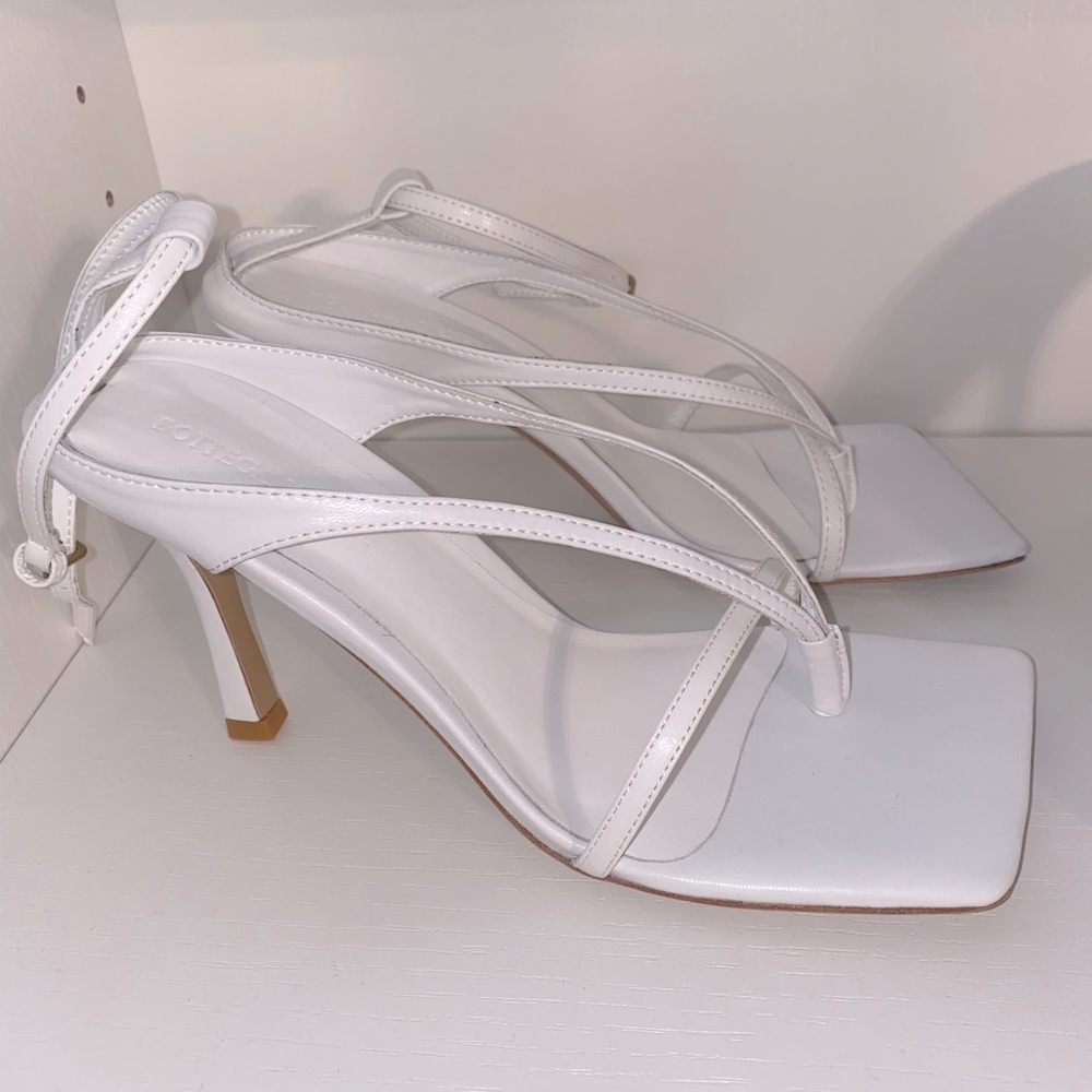Brand New never worn Sold Out Bottega Sandals